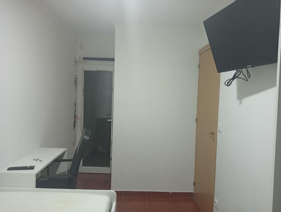 Vila Real - Quarto com WC privativo
