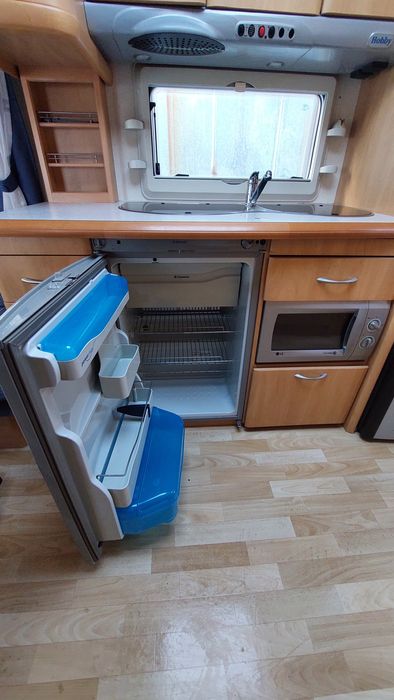 Кемпінги будинок на колесах караван причіп дача