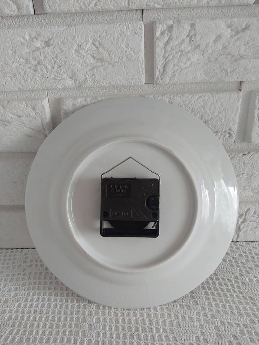 Weimar zegar ścienny wzór cebulowy.