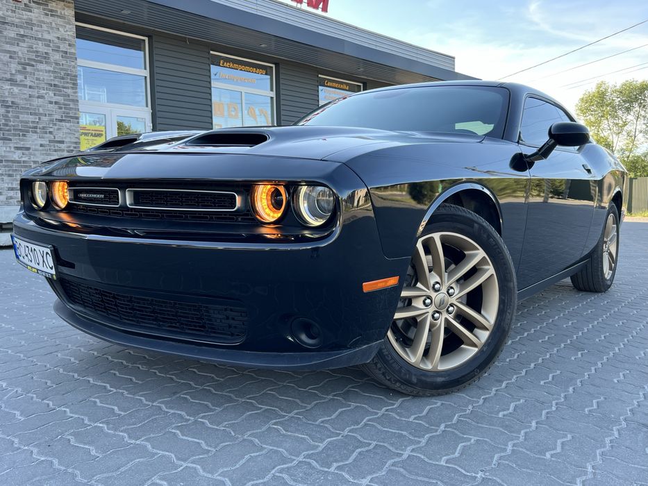 Dodge Challenger
