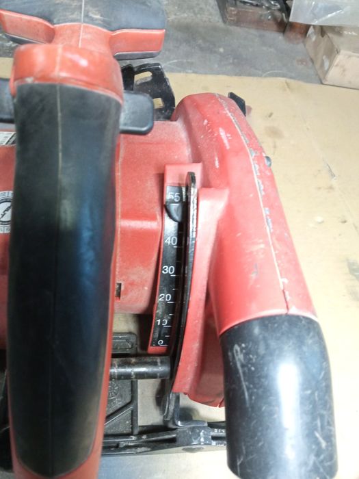 Циркулярна дискова пила HILTI SC 55W