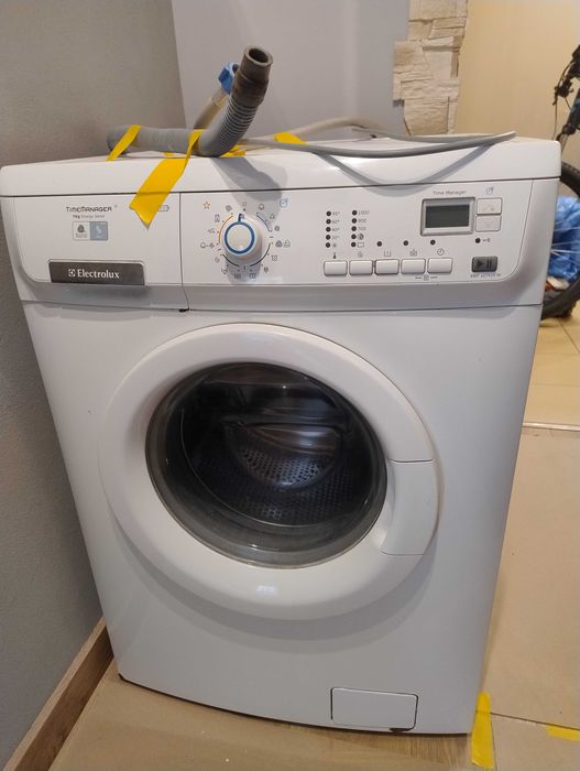 Pralka Electrolux duża