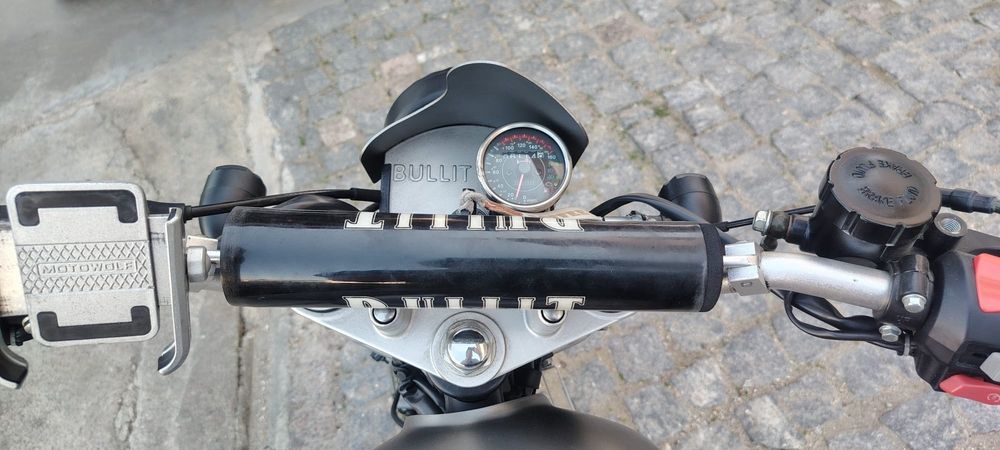 Moto Bullit Hero 125