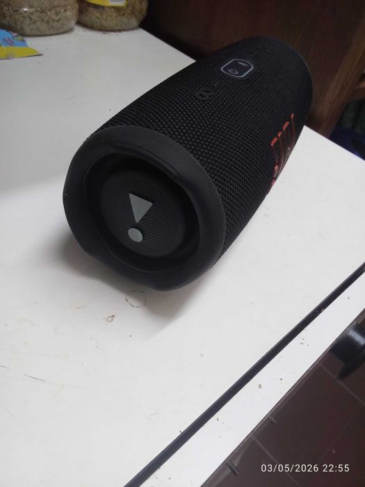 Coluna JBL charge5