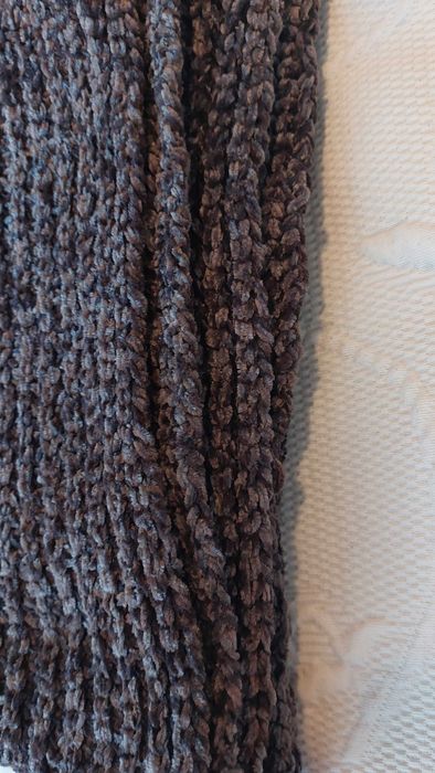 Vendo cachecol cinza