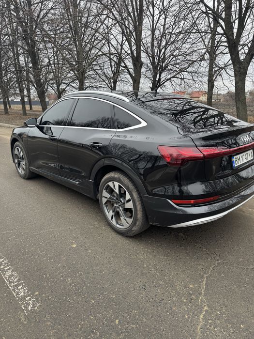 AUDI E-TRON Sportback