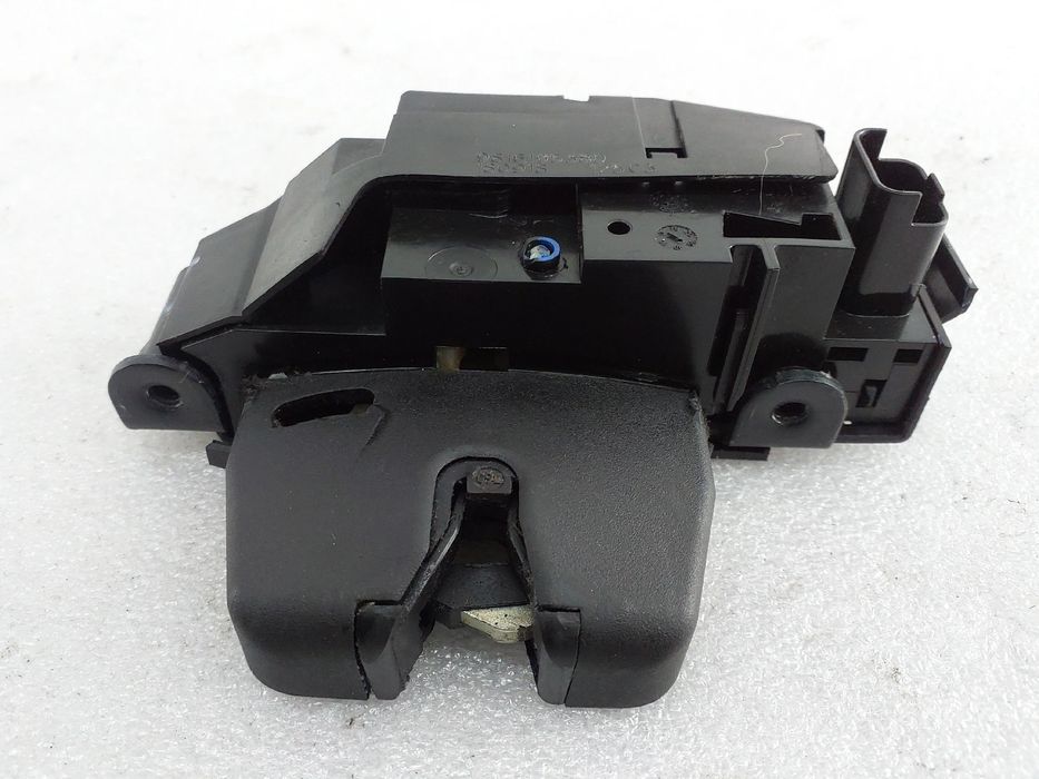 Fechadura / fecho da mala PEUGEOT 308 II