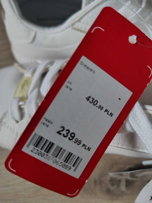 Nowe buty damskie Lacoste 40 białe