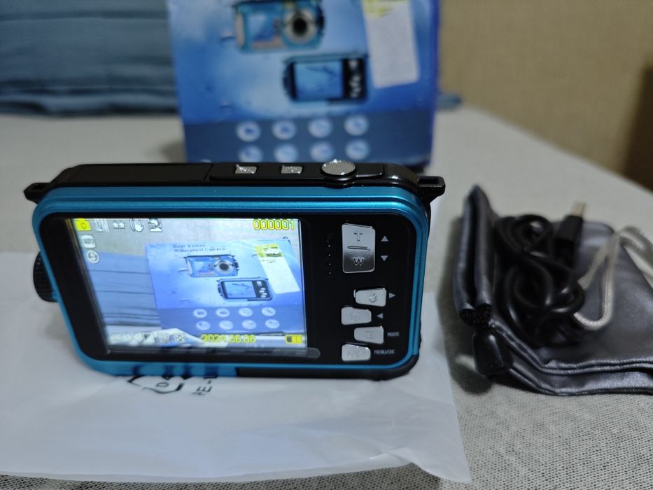 Цифрова камера, фотоапарат, нова