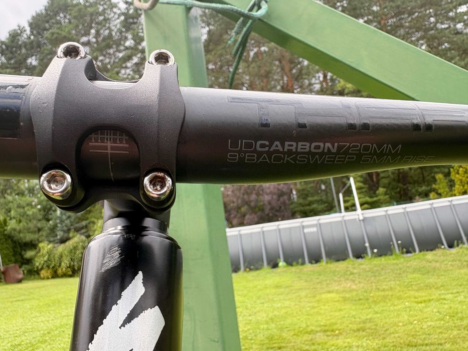 Rower specialized carbon