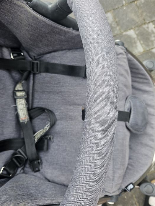 Wózek Lionelo 2w1 Mari Grafit plus dostawka dla starszaka