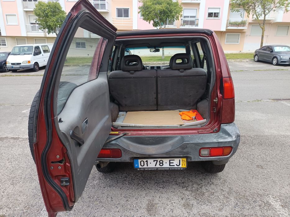 Nissan Terrano — fotografia 7