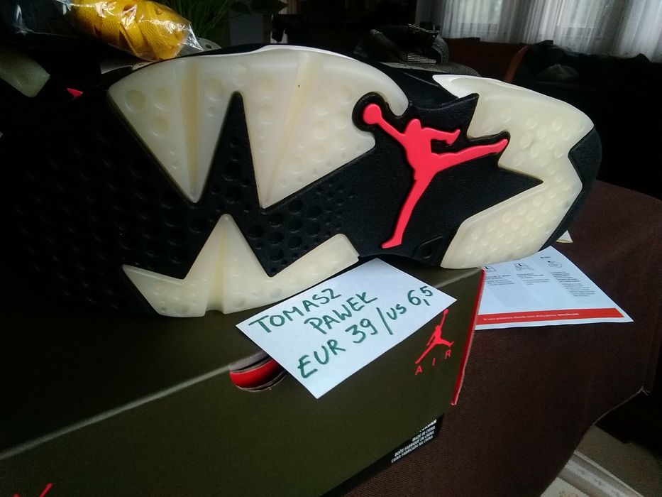 (r.39) NIKE Jordan 6 Retro Travis Scott Cactus Jack ADULT CN1084,-200