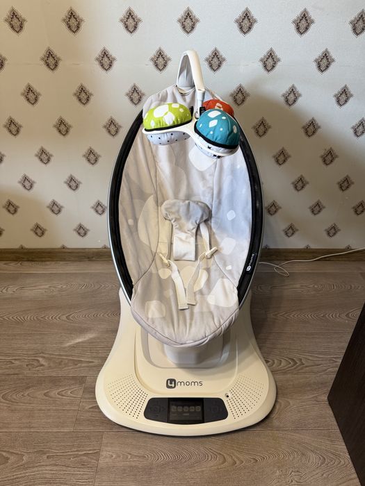 4 moms mamaroo крісло гойдалка