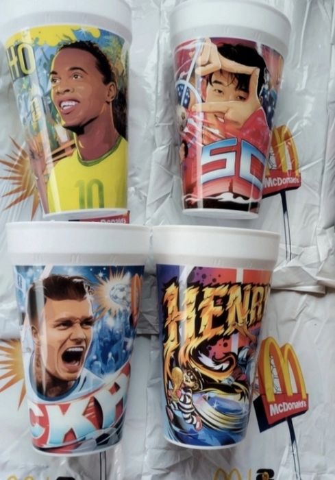 4 kubki McDonald's FIFA Word Cup