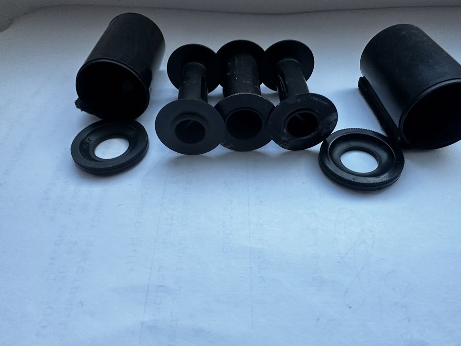 Касети для плівки у футлярі