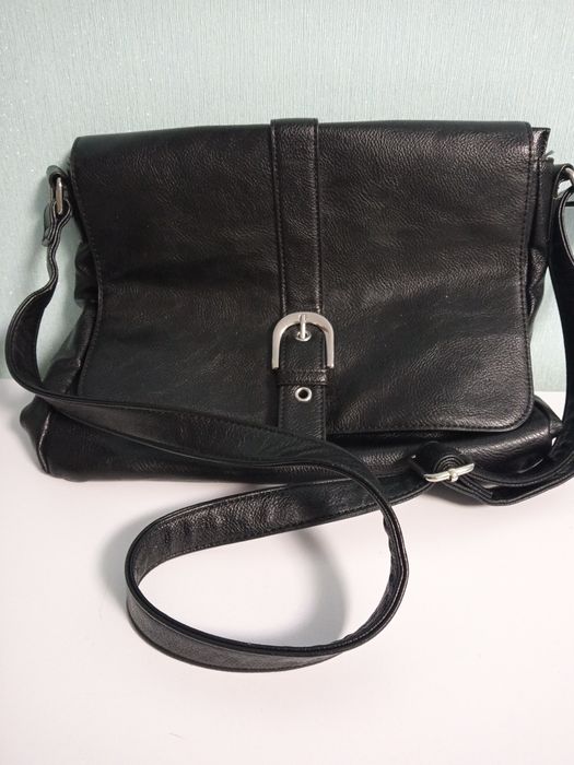 Сумка женская черная.