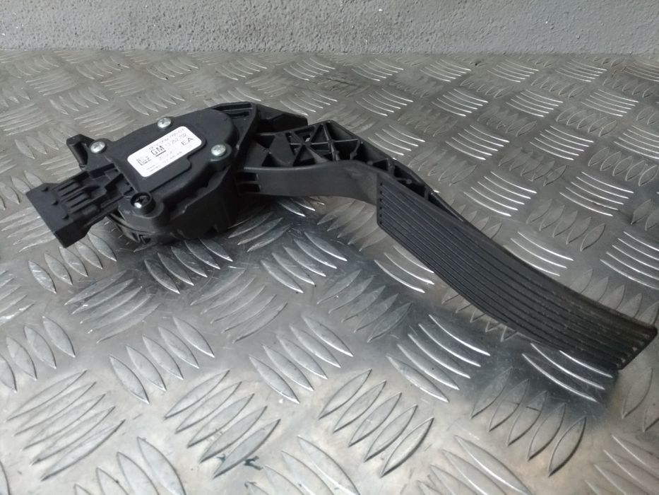 Pedal Acelerador Opel Astra J P10 1.3 Cdti 95cv 2009 a 2015