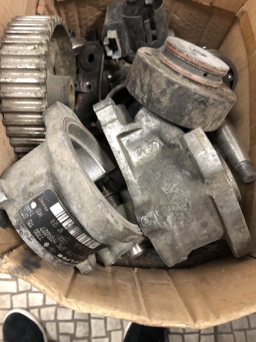 bomba injectora renault kangoo toda desmontada