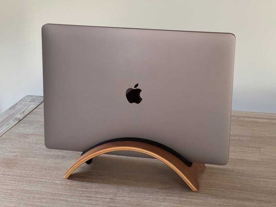 MacBook Pro 16” (2019) – i9 | 16GB | 1TB SSD – Bem estimado