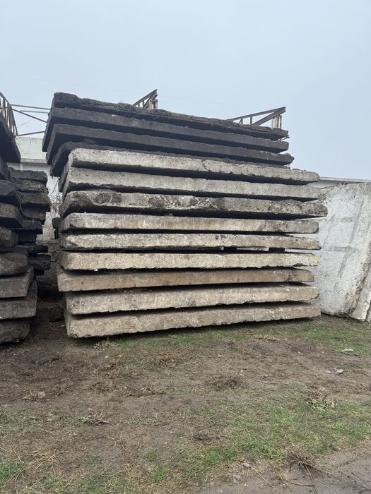 Плиты заборные перекрытия Дорожные б/у 4/1 6/2  красный кирпич