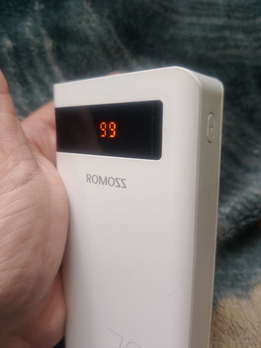 Повербанк romoss 30000