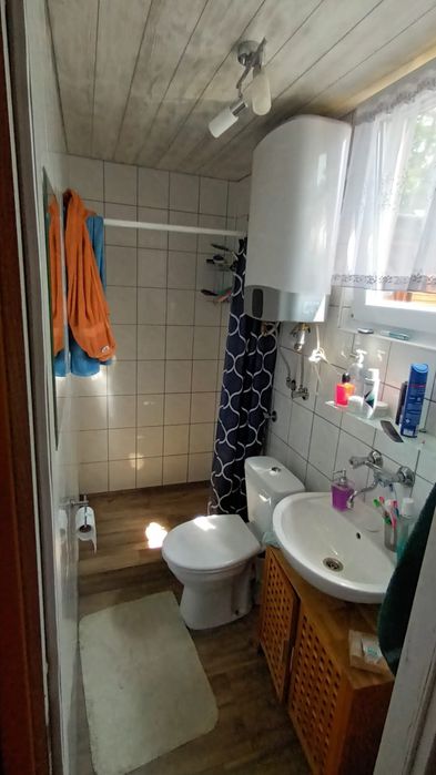 Domek letniskowy na sprzedaż nad jez. Głębokie