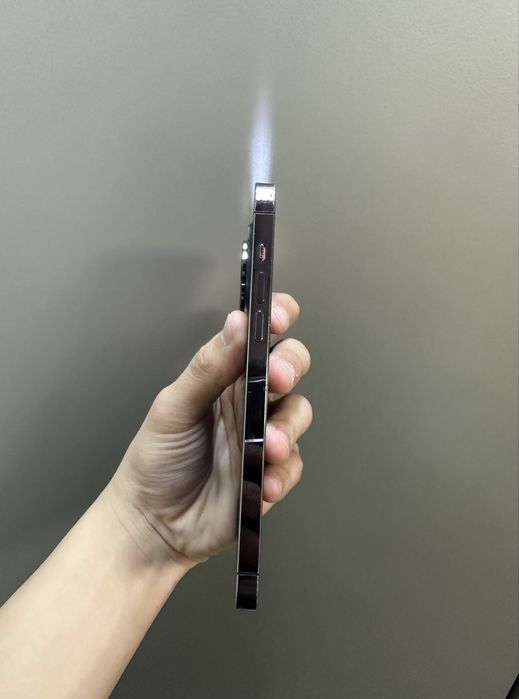 Продам Айфон 14 про макс 128гб,