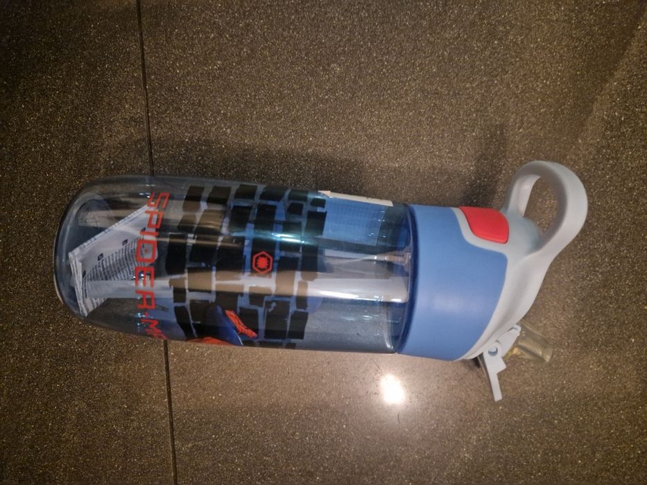 Bidon spider man blokada korka silikon końcówka lekki