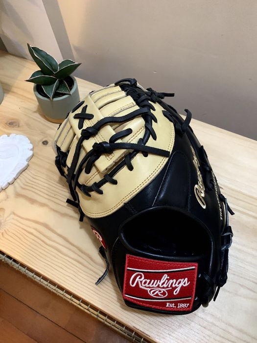 Rawlings Heart of the Hide 13' First Base Mitt