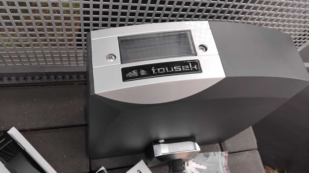 Tousek Pull T8 Luksusowy napęd bramy przesuwnej
