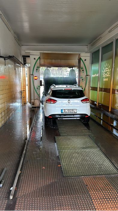 Renault Clio IV Em Perfeitas Condições