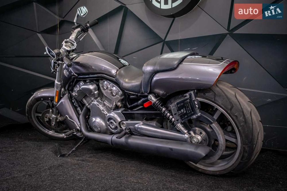 Harley-Davidson VRSCF V-Rod Muscle