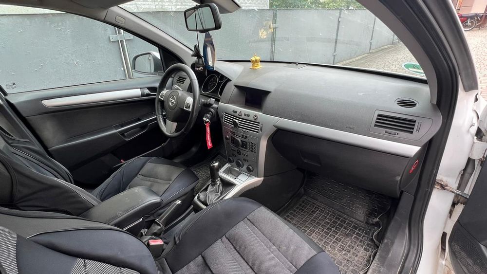 Продам Opel Astra 1.7 / 2009 р