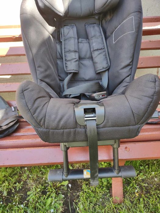 Fotelik samochodowy 8-25 kg