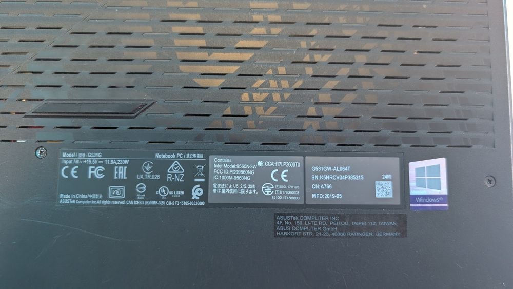 Laptop ASUS ROG Strix G531GW i9-9980HK/32Gb/RTX2070/512Gb