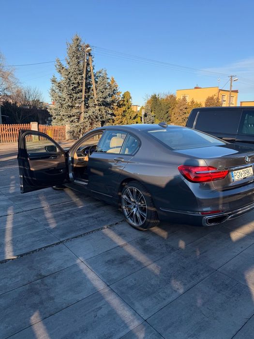 BMW Seria 7