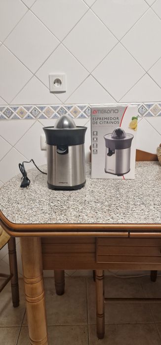 Espremedor de citrinos