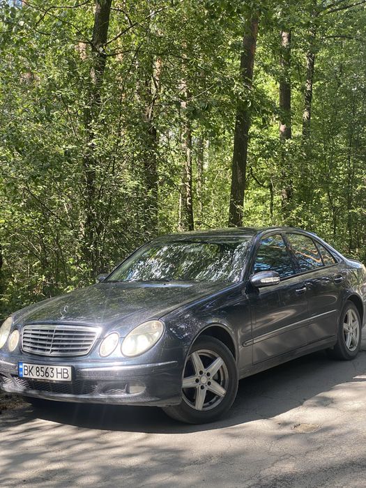 Мерседес 211 е270