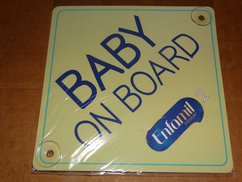 Tabliczka na szybę z przyssawkami "Baby on Board" Enfamil Nowa
