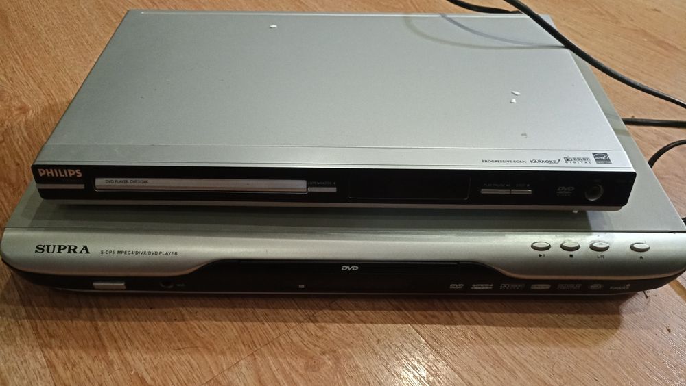 dvd 3~шт.,(хорошей фирмы),рабочие,пульты тоже есть.