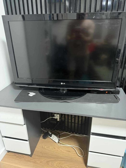 Telewizor LG 37cali
