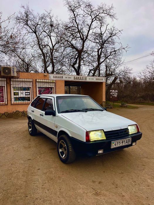 Продам LADA 2109 1996 года