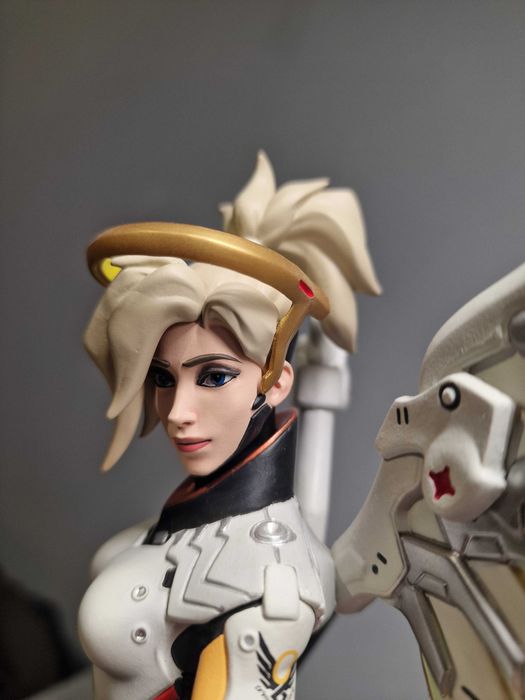 Статуетка Blizzard OVERWATCH Mercy 35 см