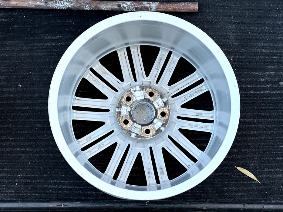 диски R18 8j ET31 5x112 dia66.5 AUDI