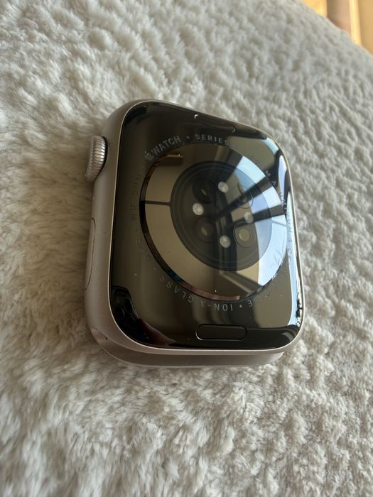 Apple Watch 8 45mm Srebrny- stan idealny