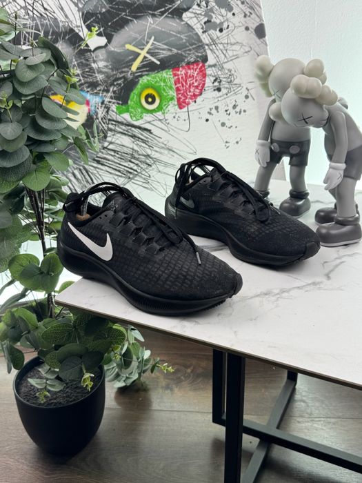 Кросівки Nike Pegasus 35 42 розмір Е9300