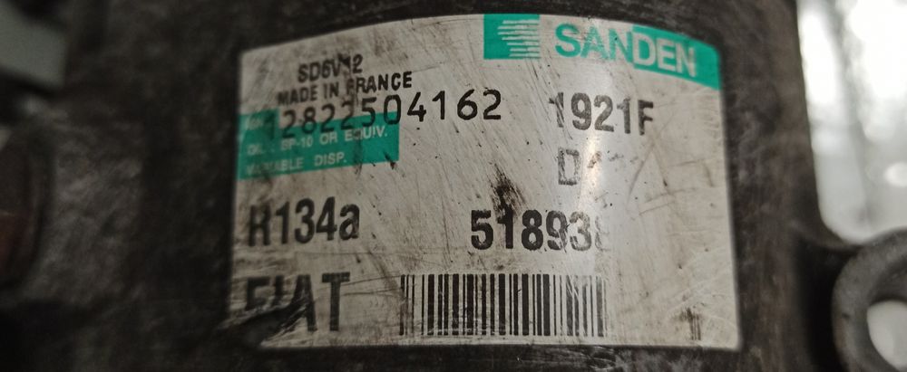 Компресор кондиціонера 51893889 Fiat Doblo 263 1.3 cdti Фіат Добло