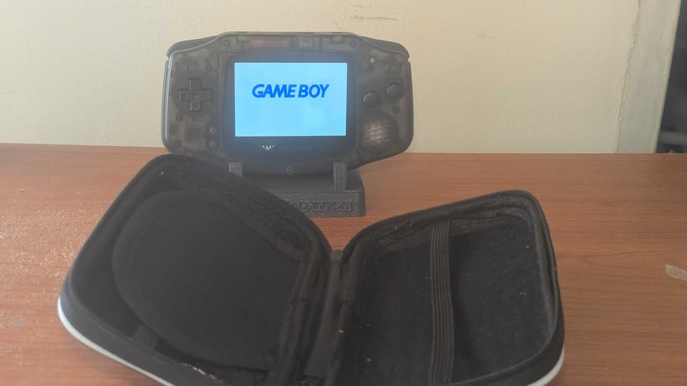 IPS Display Gameboy Advance + Carrying Case