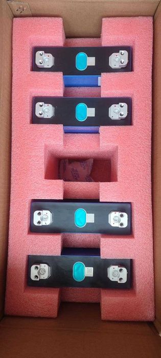 Eve LF230 Prismatic 230Ah - LiFePO4 - 3.2V A-grade